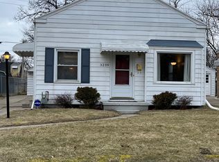 3239 Sherbrooke Rd, Toledo, OH 43606