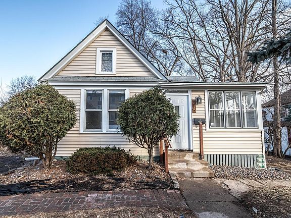 2nd image of 315 Annapolis St W