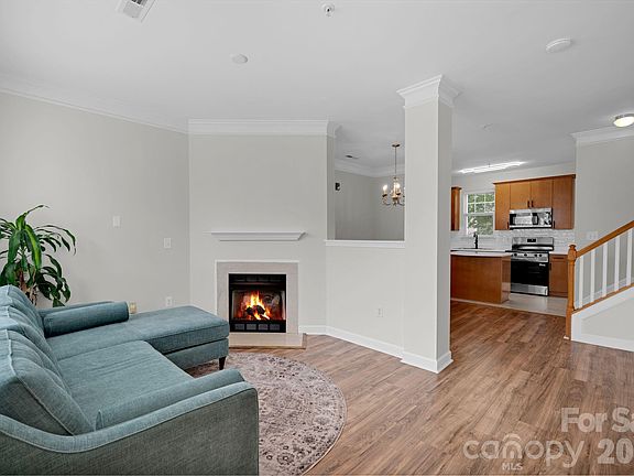 5th image of 7119 Founders Club Ct