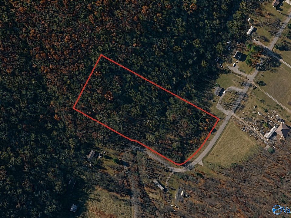 2nd image of Deertrace Pkwy