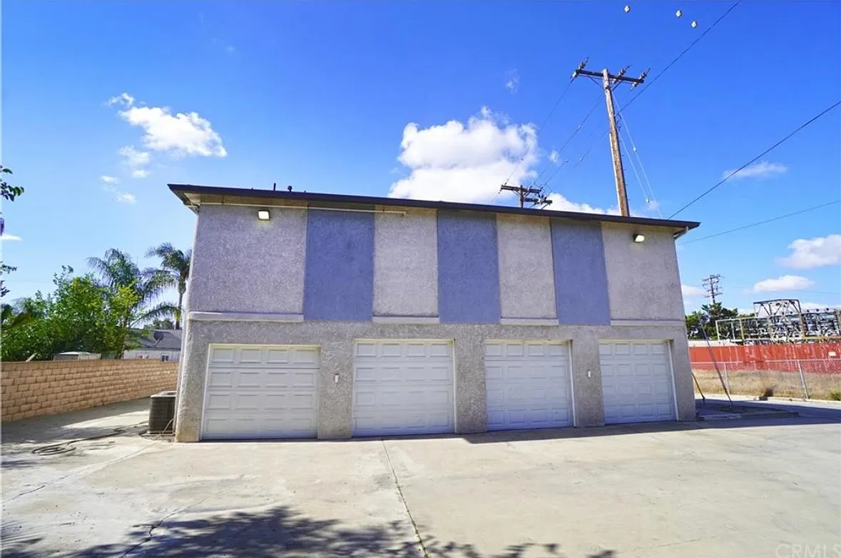 2 bed, 850 sqft, $2,198 — Photo 4