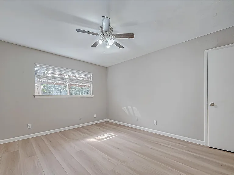 7315 Housman St — Photo 36