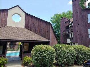 8123 Cedar Glen Dr, Charlotte, NC 28212