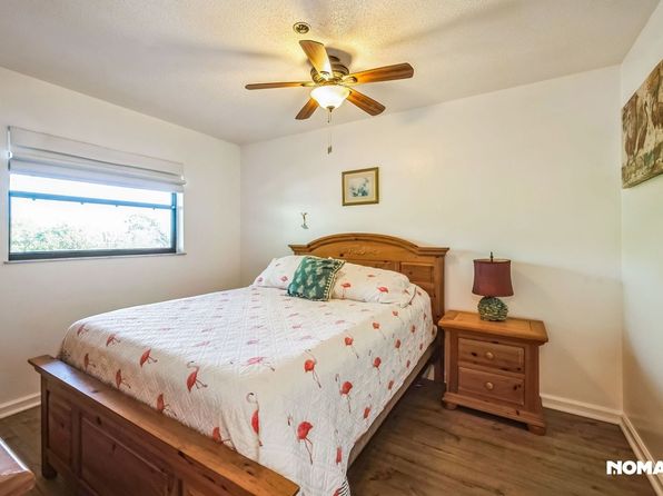 104 Capri Isles Blvd APT 304