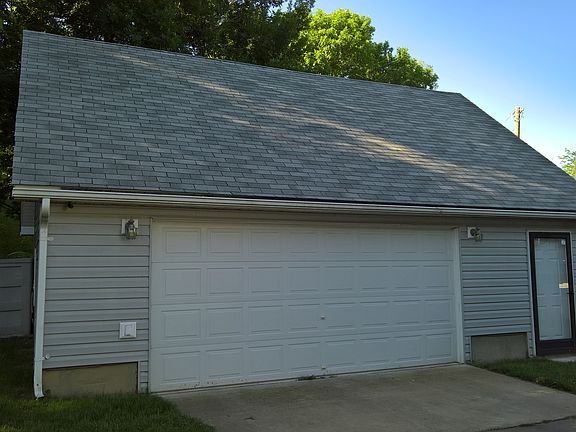 3rd image of 1556 Ville Martha Ln