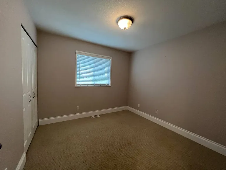 12169 Cherrywood Dr — Photo 11