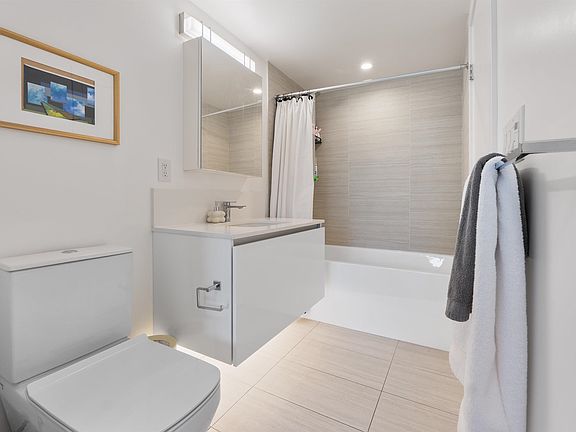 3rd image of 5766 Gilbert Rd #701