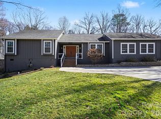 1834 Summerhill Dr, Charlotte, NC 28212
