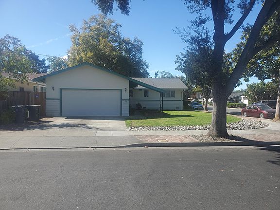 2nd image of 701 Henrietta Ave