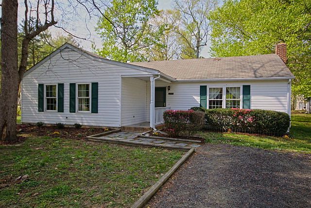 1st image of 7171 Hopkins Cir