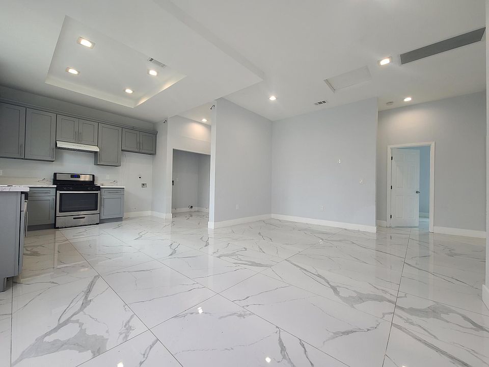 1st image of 12566 Jane Dr