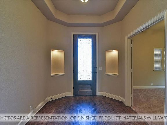5th image of 106 Valverde Ln