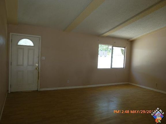 2nd image of 1109 Holguin St
