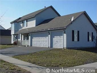 2nd image of 1215 Larch St
