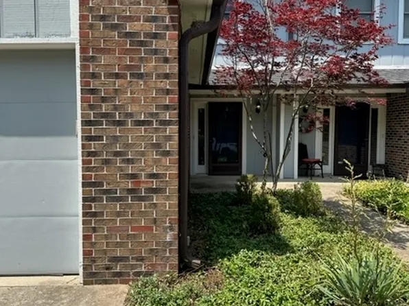 9510 Sandpiper Dr E, Indianapolis, IN 46268