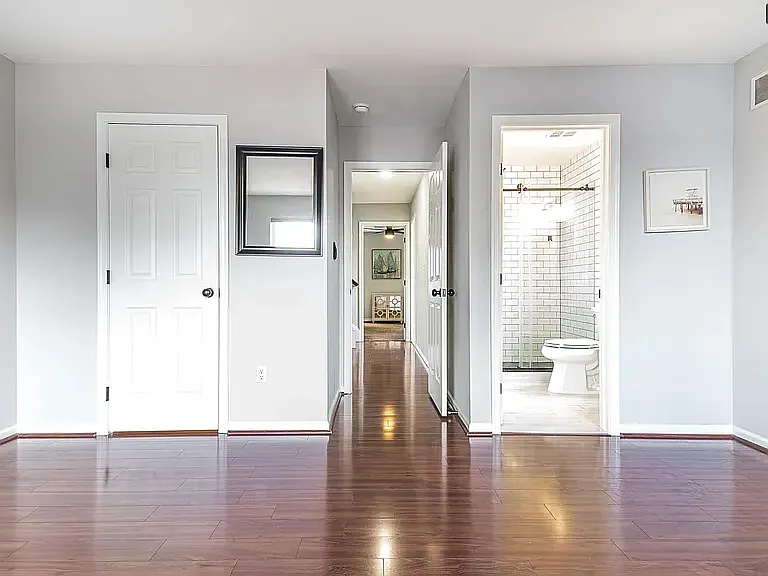 3 bed, 1920 sqft, $4,200 — Photo 3
