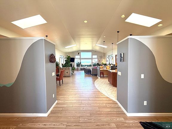 3rd image of 34450 Sunset Way