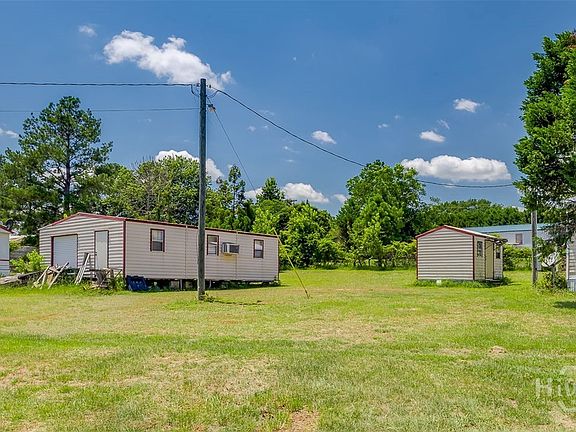 3rd image of 6477 Aruba Road