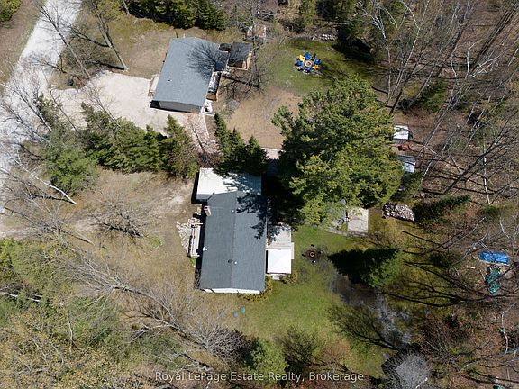 4th image of 818 6th St N