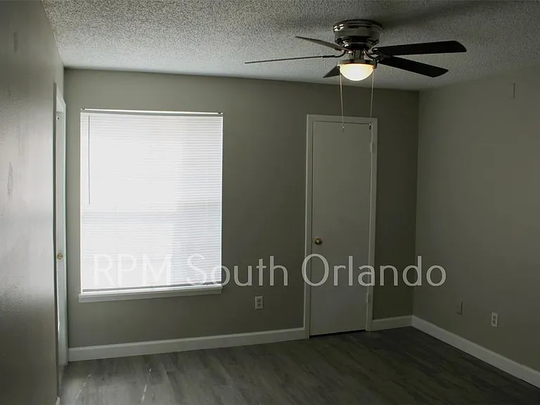 1908 Lake Atriums Cir #6 — Photo 4