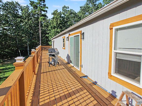 5th image of 219 Forest Knoll Rd