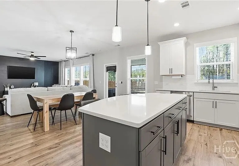 61 Rosemary Bnd — Photo 20