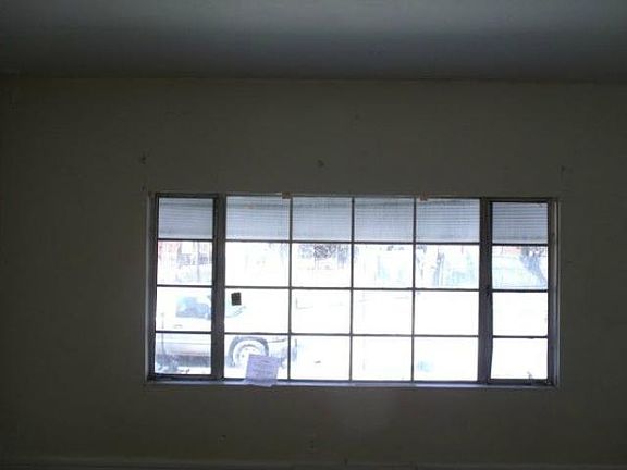 3rd image of 2914 Warsaw St