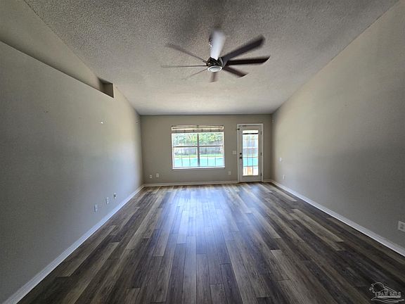 5th image of 2052 Alfred Blvd
