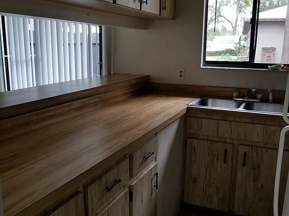 3rd image of 3846 NW Huntsboro St APT 103