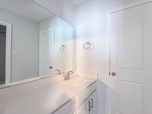 3rd image of 6022 Marsh Lake Ct