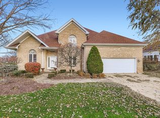 845 Harmon Blvd, Hoffman Estates, IL 60169