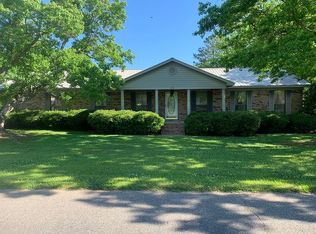218 10th Ln NW, Fayette, AL 35555