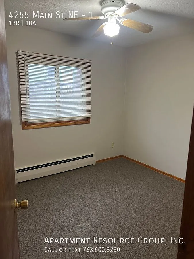 Photo 2 of 4 - 4255 Main St NE #1 - Columbia Heights, MN Building Photo - 4255 Main St NE #1