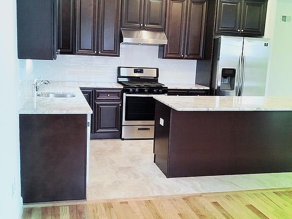 3rd image of 155 Cedar Grove Ave