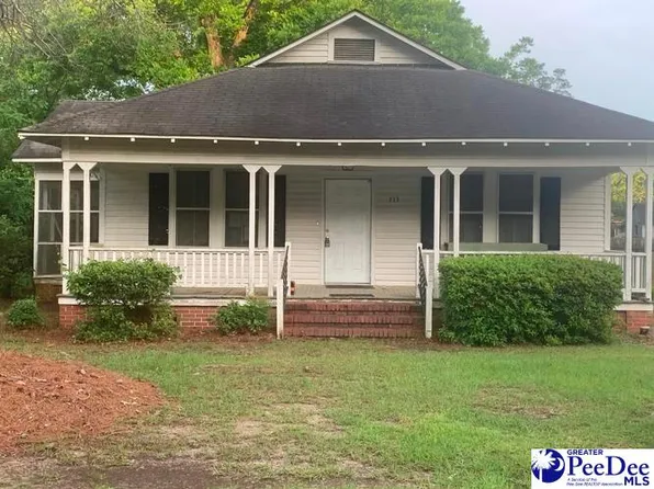 313 Elk St, Bishopville, SC 29010