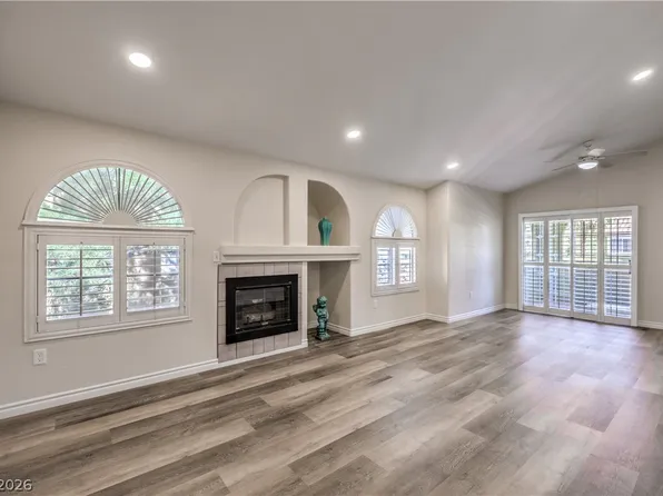 7950 W Flamingo Rd Unit 2185, Spring Valley, NV 89147