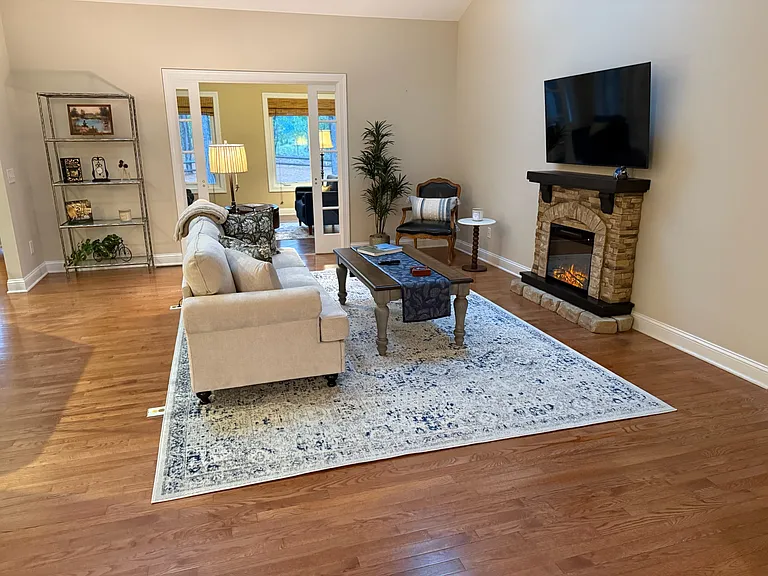 107 Ritter Dr — Photo 17