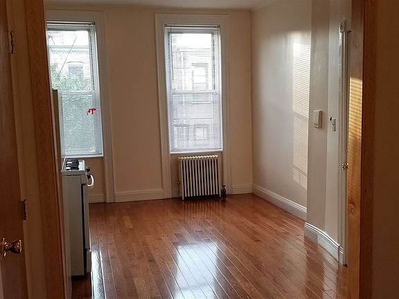 8DAB15FE-F7D3-4F5B-BF4B-72F6700EA59A