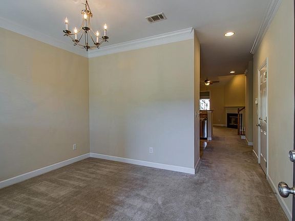 5th image of 7832 Kemberton Dr W