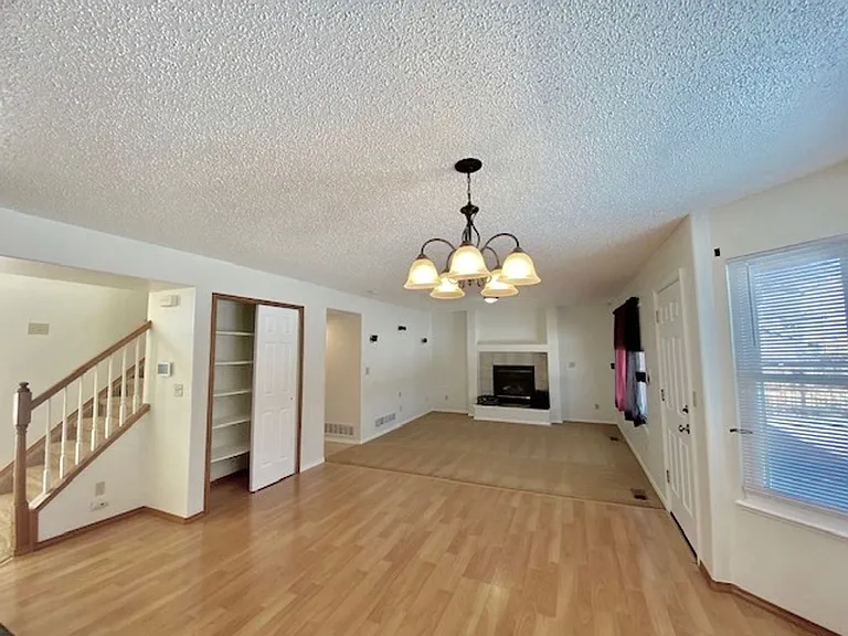 8065 Vectra Dr — Photo 5