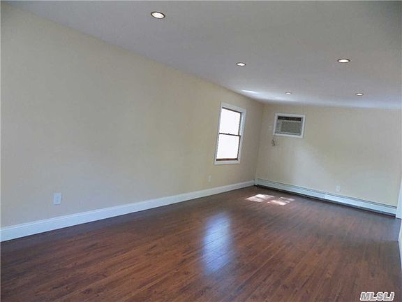 5th image of 251 Sunflower Ln