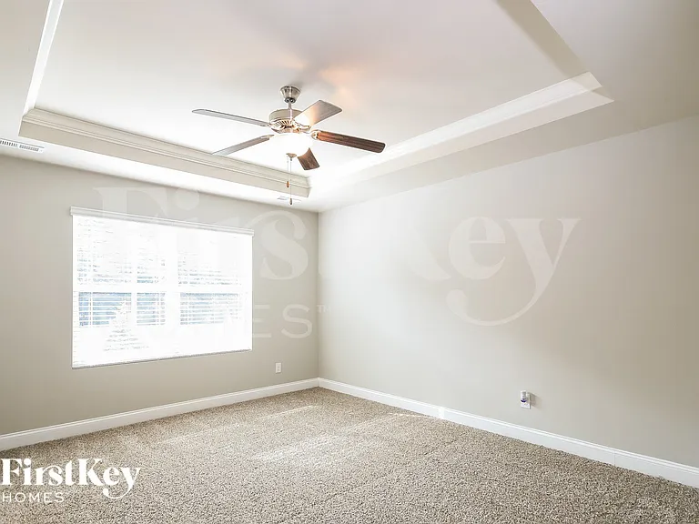 9018 Evans Woods Dr — Photo 8