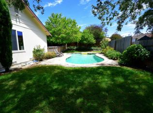 20 Verdad Way, Novato, CA 94945