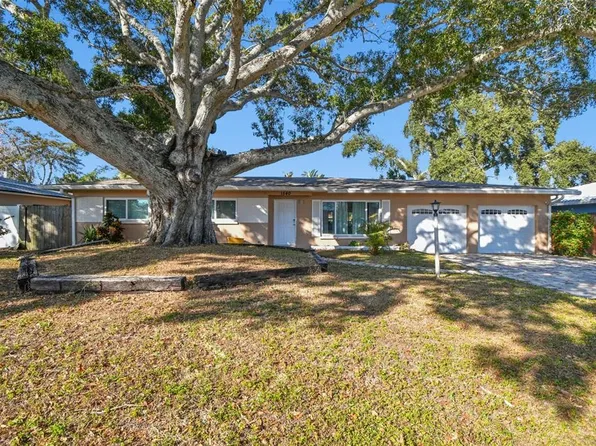 1540 Lime St, Clearwater, FL 33756