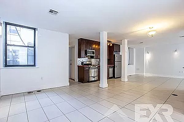 1st image of 103 Quincy St #B