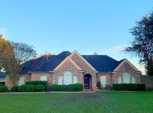 114 Rosehurst St, Bridge City, TX 77611