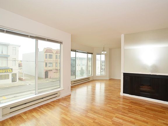 2nd image of 4210 Judah St #101