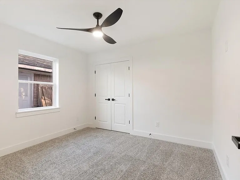 9603 Emnora Ln — Photo 19