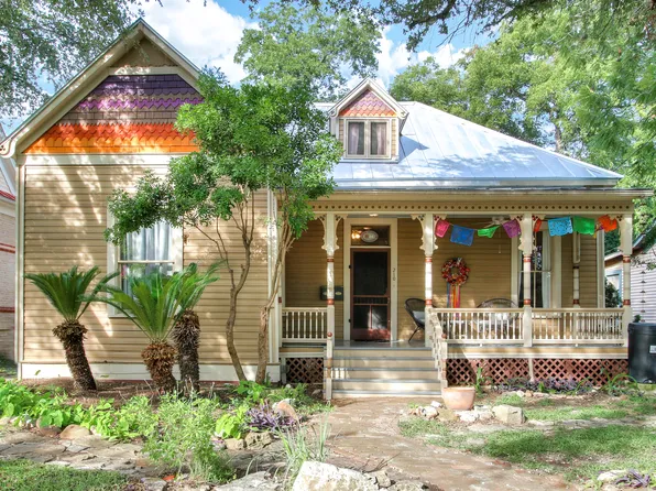 210 Adams St, San Antonio, TX 78210