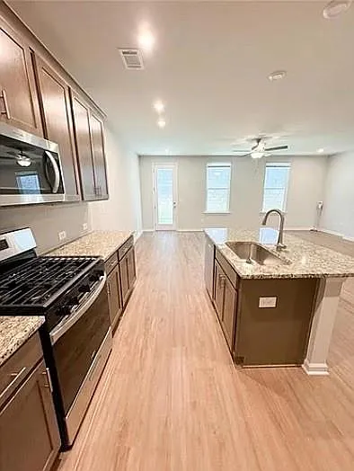 690 Smokey Quartz Way — Photo 4